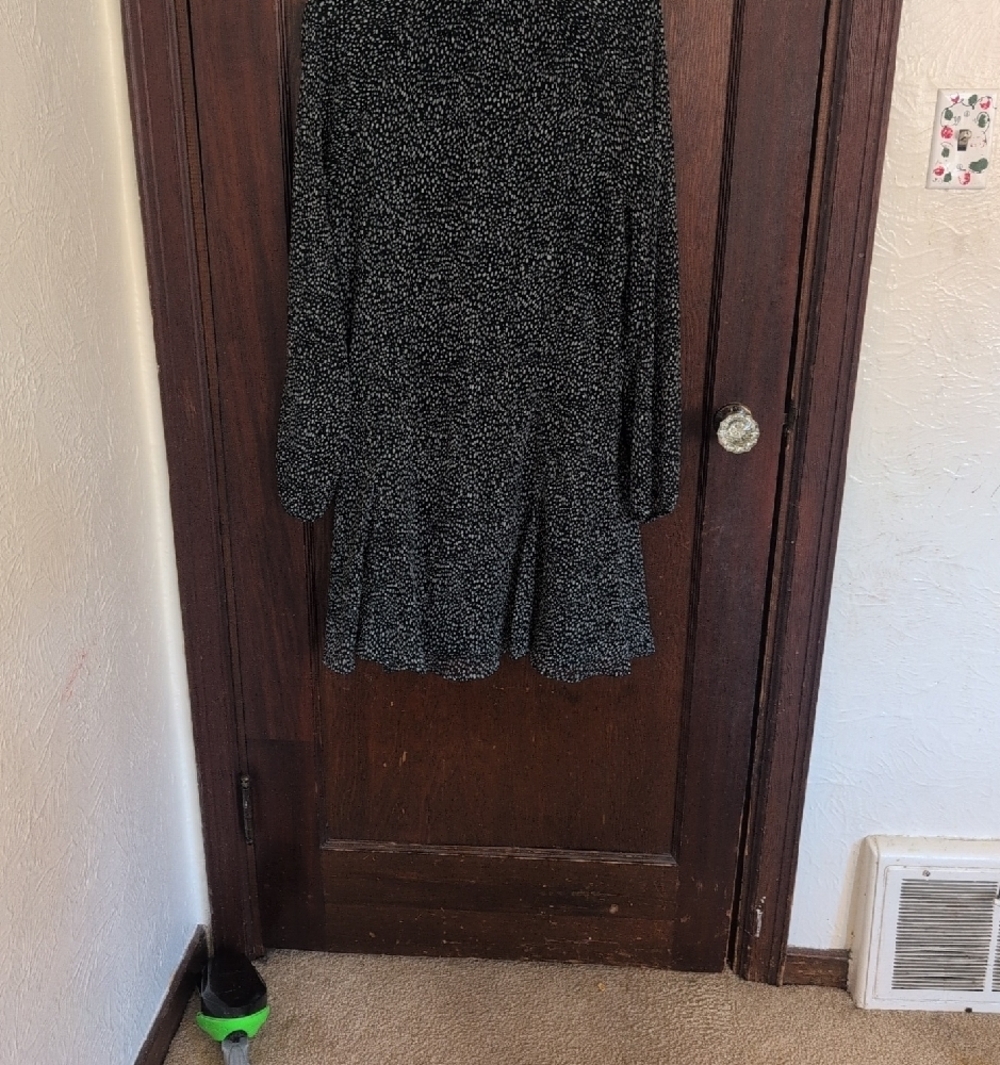 Joie Green Speckled V-Neck Women’s Dress - Picture 5 of 6